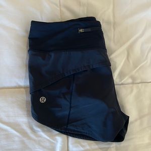 Lululemon speed up low-rise lined short 2.5 in navy blue